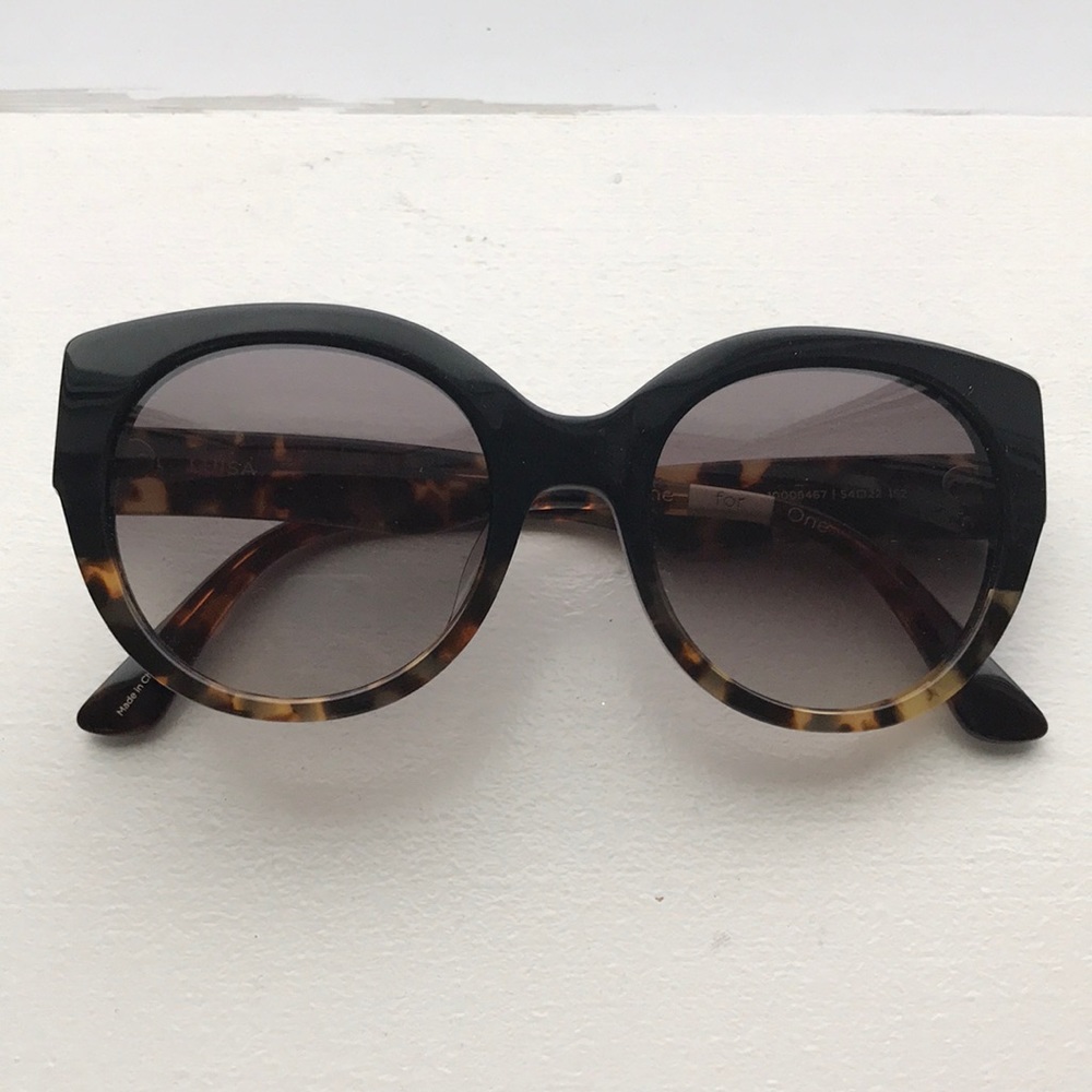 TOMS sunglasses - Luisa Black Tortoise Fade